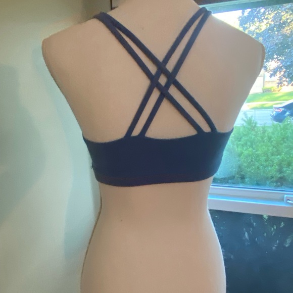 This is a sports bra from Athleta - Picture 4 of 5